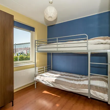 Nautic Rentals - Marinapark Oude-tonge Holiday park
