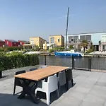 Nautic - Marinapark Oude-Tonge