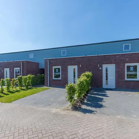 Nautic Rentals - Marinapark Oude-tonge Holiday park 4*