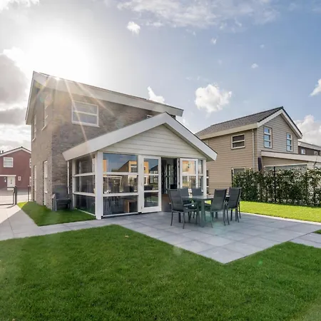 Nautic - Marinapark 4*