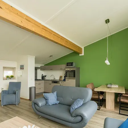 Nautic Rentals - Marinapark Oude-tonge Holiday park Oude-Tonge