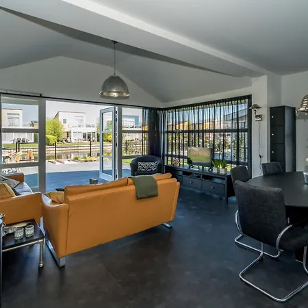 Nautic Rentals - Marinapark Oude-tonge 4* Oude-Tonge